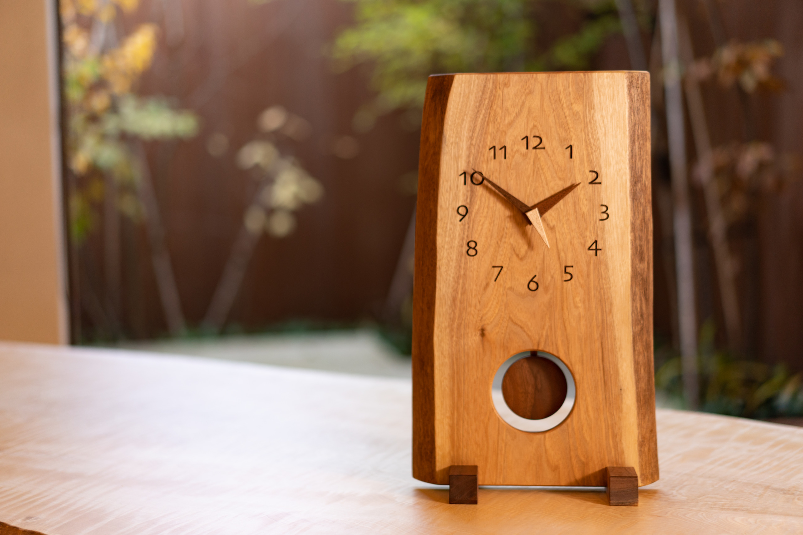 木の時計 – SWING